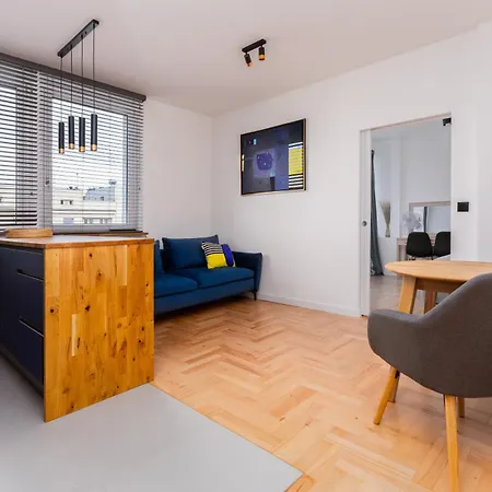 Deep Blue By Bookinghost Lägenhet Gdynia