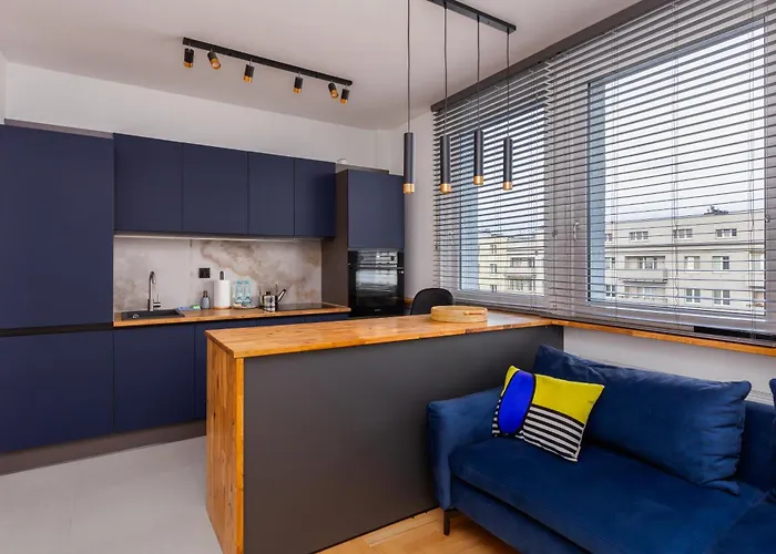 Deep Blue By Bookinghost アパート *