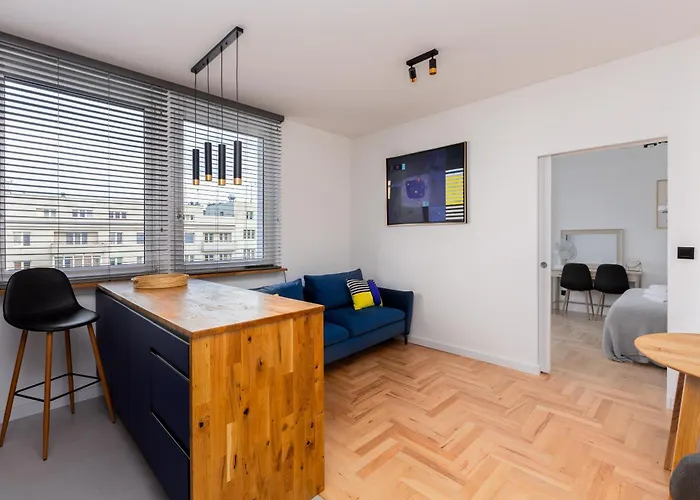 Deep Blue By Bookinghost アパート *